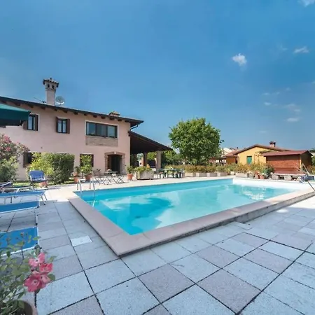 度假居 Stefania Asolo Piscina E Biliardo *