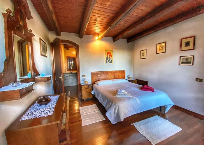 Holiday home Stefania Asolo Piscina E Biliardo