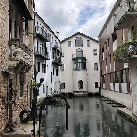 Stefania Asolo Piscina E Biliardo Riese